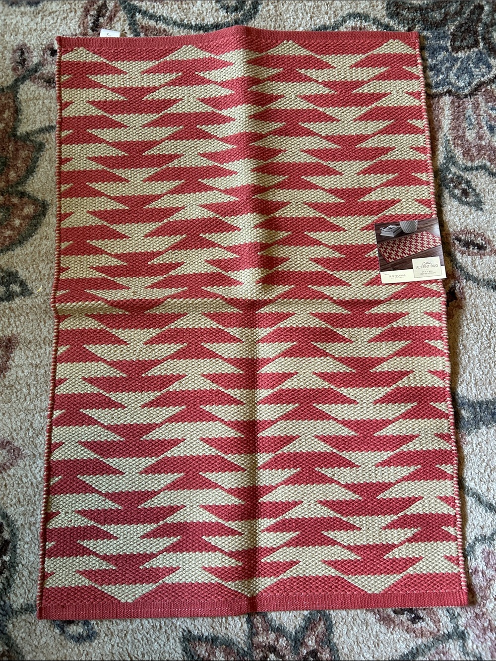 NWT Sonoma Red and Tan Geometric Accent Rug